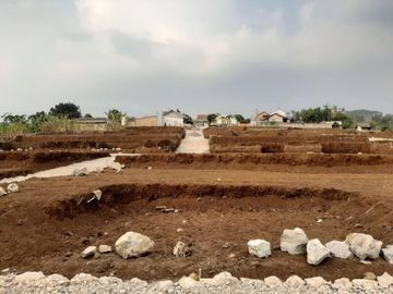 VIEW KOTA rumah di NGAMPRAH dijamin bikin BETAH
