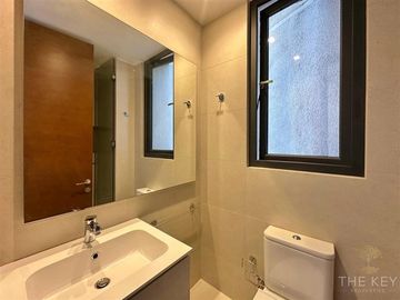 Departamento en venta de 3 dorm. en Las Condes