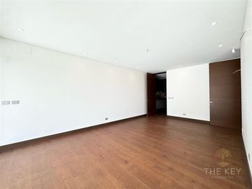Departamento en venta de 3 dorm. en Las Condes