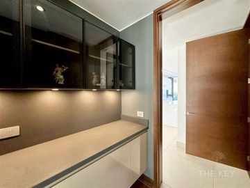 Departamento en venta de 3 dorm. en Las Condes