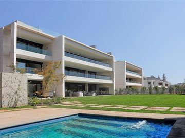 Departamento en venta de 3 dorm. en Las Condes