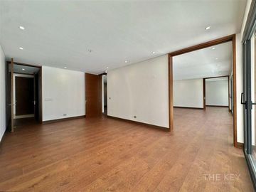 Departamento en venta de 3 dorm. en Las Condes
