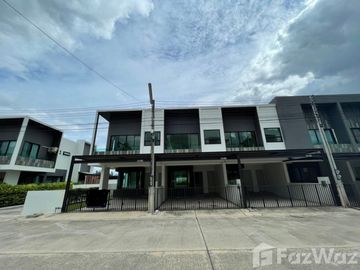 3 Bedroom Townhouse for sale at Malada Maz