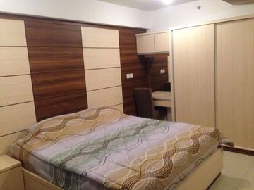 Studio Uk 37 m2 , Greenbay Pluit, View pool!!