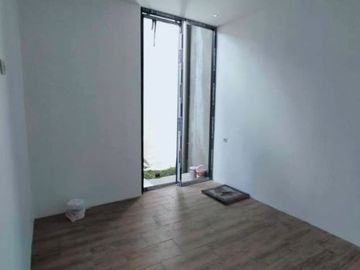 Rumah Baru Industrial Minimalis Di Sambisari Purwomartani