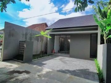 Rumah Baru Industrial Minimalis Di Sambisari Purwomartani