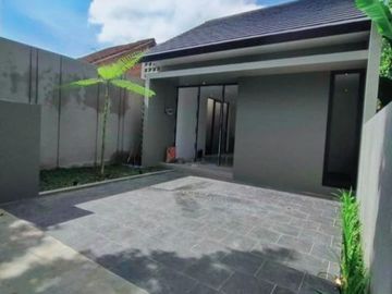 Rumah Baru Industrial Minimalis Di Sambisari Purwomartani