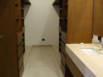 Casa en venta  y Renta  Paseo Country  (Zona Country Club)