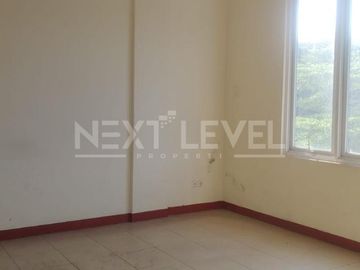 Disewakan Ruko Hook 3 Lantai Harapan Indah Bekasi
