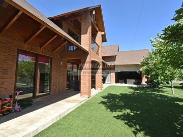 Casa en Venta en HACIENDA CHICUREO
