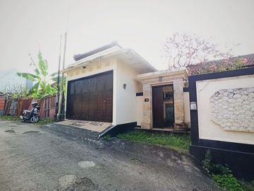 DIJUAL CEPAT! VILLA CANTIK PALING MURAH DI SANUR BALI KAWASAN RAMAI