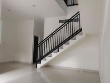 Wow rumah baru minimalis bebas banjir strategis dalam perumahan grand galaxy city pekayon