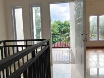 Wow rumah baru minimalis bebas banjir strategis dalam perumahan grand galaxy city pekayon