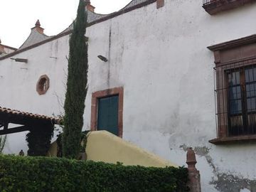 HACIENDA PRECIOSA Y SEÑORIAL en excelentes condiciones.
