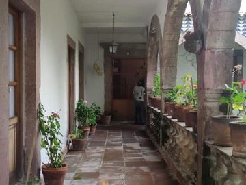 HACIENDA PRECIOSA Y SEÑORIAL en excelentes condiciones.