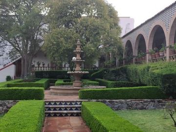 HACIENDA PRECIOSA Y SEÑORIAL en excelentes condiciones.
