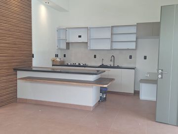 Casa en Venta 3 Recámaras Fraccionamiento San Nicolas Colima