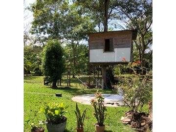 VENTA APARTAMENTO EN PLANTA BAJA EN CLAYTON CALLE GUANBANO