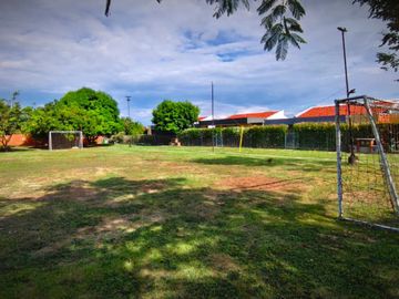 casa campestre en venta en hacienda el castillo. Cod V218504