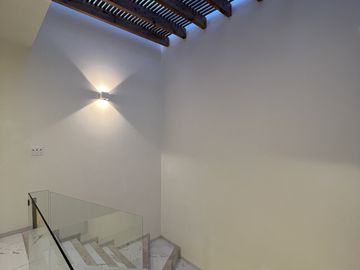 Casa Nueva e Inteligente con Alberca y 4 Rec. - Jardines de Delicias, Cuernavaca