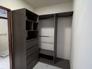 Casa Nueva e Inteligente con Alberca y 4 Rec. - Jardines de Delicias, Cuernavaca