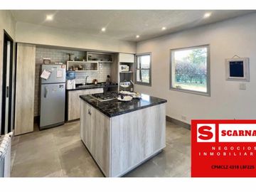 Venta, moderna casa en el Barrio de los Talas - Canning