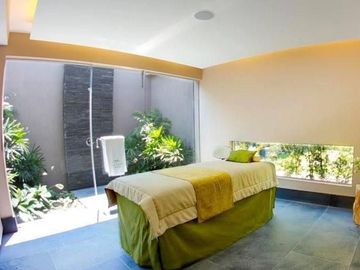 La Isla Residences