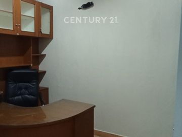 Rumah  Johar Baru Dekat Pasar Johar Baru Lingkungan Tenang