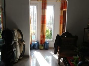 DIJUAL RUMAH SECOND MEWAH DI CIMANGGIS, DEPOK