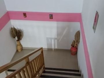 DIJUAL RUMAH SECOND MEWAH DI CIMANGGIS, DEPOK