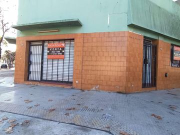 Exc L/pio 8.66x 10.56 Esquina Y Local San Nicolas 1500 Villa Del Parque
