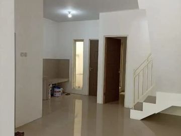 Rumah Modern Minimalis Wiguna Timur Surabaya