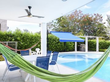casa en venta en condominio campestre el peñon. Cod V6112