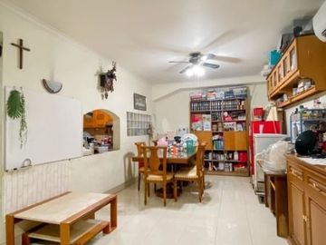DIJUAL RUMAH SIAP HUNI DI KOMPLEK WALIKOTA KELAPA GADING