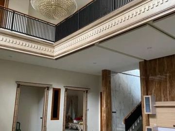 Rumah 2 Lantai Siap Huni Gayungsari Barat Surabaya