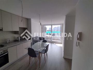 Departamento en arriendo de 2 dorm. en Maipú