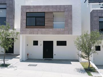 El mejor precio en Zibatá: Casas con Vista a lago Artificial y Campo de Golf
