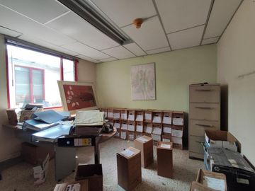 bodega en venta en zona industrial. Cod V28944