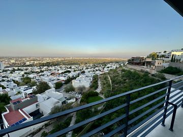 DEPARTAMENTO EN VENTA PEDREGAL