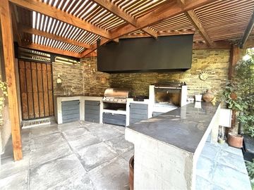 Casa en Venta en Condominio Sector Mall Sport 5 Dormitorios