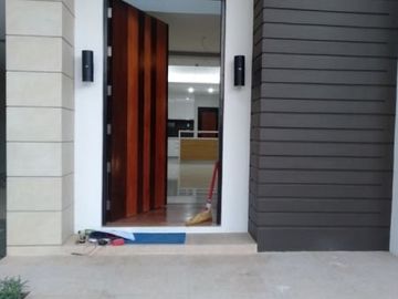 4 BEDROOM 4-STOREY SINGLE-ATTACHED ALPHA RIDGE EXECUTIVE