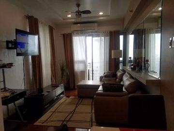 Fully Furnished 1 BR Condo for Sale in IT Park, Cebu City with balcony