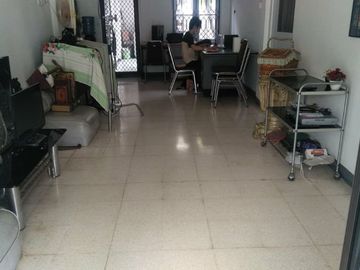 Dijual Rumah Lokasi Strategis di Jl. Mojoarum, Gubeng Surabaya
