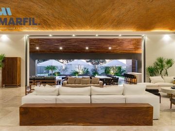 Espectacular Casa en Venta ideal para Hotel Boutique al Norte de Colima