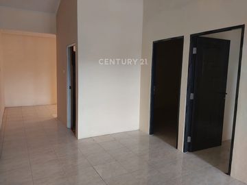 Disewakan Rumah Siap Pakai Di Harapan Indah 1 Bekasi Kota