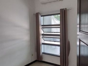 Rumah Alam Hijau Citraland, Strategis Semi Furnished Hadap Selatan