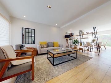 Casa con Roof Garden en Zibatá (276 Mts. M² Constr.)