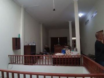 Rumah Dukuh Kupang Barat Bebas banjir, bisa untuk rumah kost