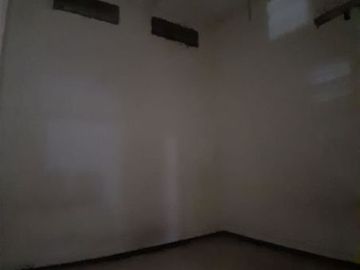 Rumah Dukuh Kupang Barat Bebas banjir, bisa untuk rumah kost