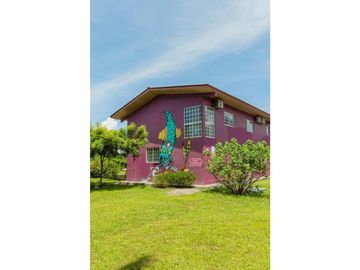 VENDO HERMOSA CASA DE PLAYA CON RIO